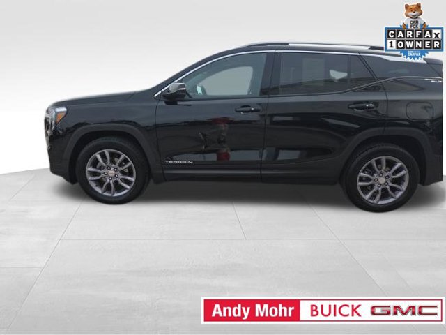 Used 2023 GMC Terrain SLT AWD/4WD image 12