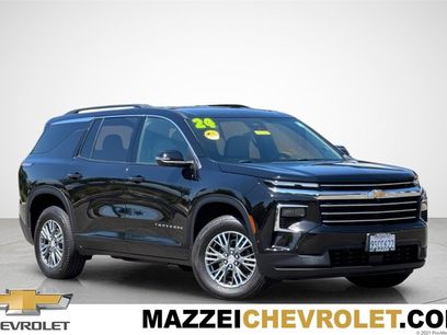 Used 2024 Chevrolet Traverse LT w/ Enhanced Driving Package