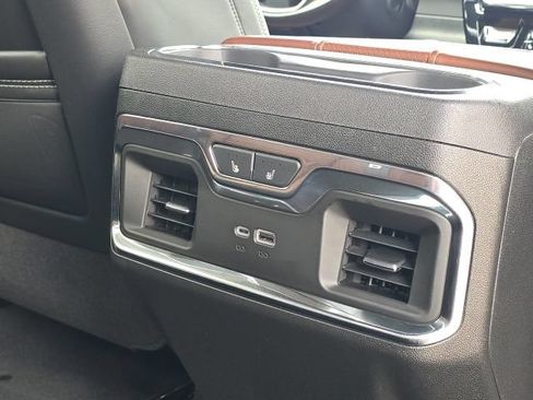 Used 2024 GMC Sierra 2500 Denali Ultimate AWD/4WD image 20