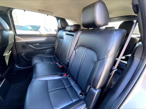 Used 2024 MAZDA CX-90 3.3 Turbo w/ Preferred Plus image 15