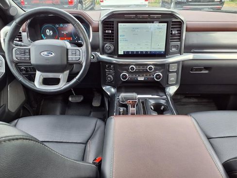 Used 2022 Ford F150 Lariat w/ Equipment Group 502A High image 17