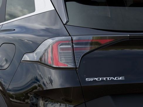 New 2026 Kia Sportage EX w/ EX Panorama Roof Package FWD image 11