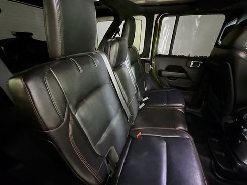 Used 2021 Jeep Wrangler Unlimited Rubicon AWD/4WD image 27