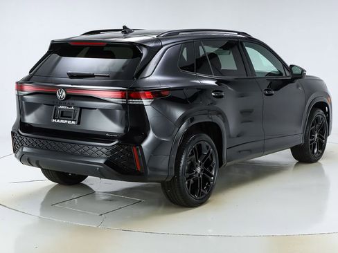 New 2026 Volkswagen Tiguan SE R-Line image 48