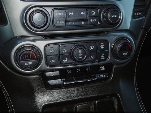 Used 2019 Chevrolet Tahoe LS image 16