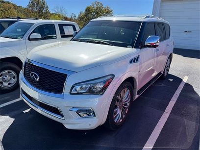 Used 2016 INFINITI QX80 4WD w/ Deluxe Technology Package