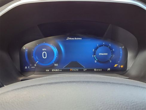 Used 2020 Ford Escape Titanium image 17