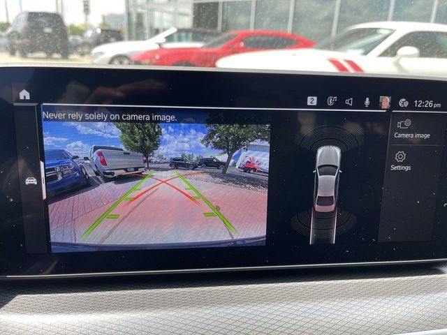 Used 2022 BMW 530e xDrive w/ Premium Package AWD/4WD image 17