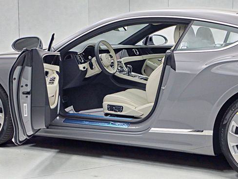 New 2026 Bentley Continental GT image 7