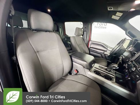 Used 2017 Ford F150 XLT w/ Equipment Group 302A Luxury image 15