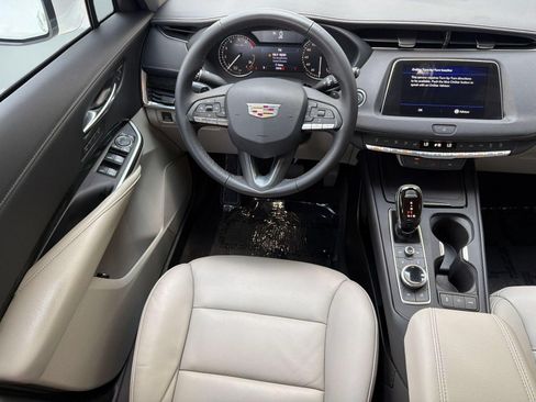Used 2022 Cadillac XT4 Premium Luxury w/ Driver Awareness Package FWD image 26