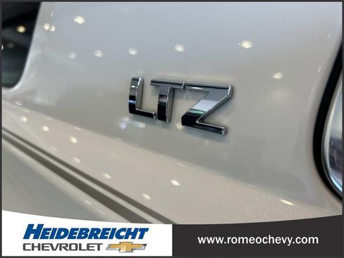 Used 2016 Chevrolet Suburban LTZ AWD/4WD image 42