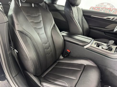 Used 2019 BMW M850i xDrive Convertible AWD/4WD image 38