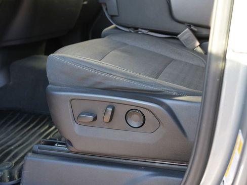 Used 2023 Chevrolet Silverado 1500 RST image 15