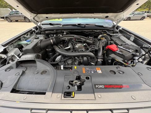 Certified 2025 Ford Ranger Raptor AWD/4WD image 33