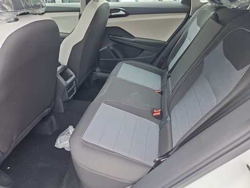 New 2025 Volkswagen Taos S image 18