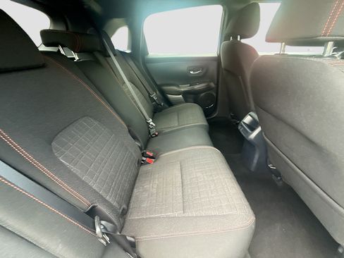 Used 2025 Honda HR-V Sport image 27