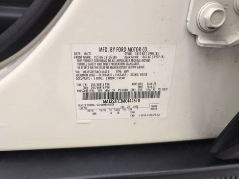 Certified 2021 Ford EcoSport S FWD image 39