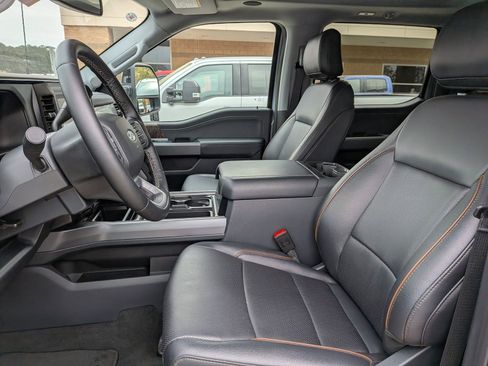 Certified 2026 Ford F250 Lariat w/ Black Appearance Package image 11