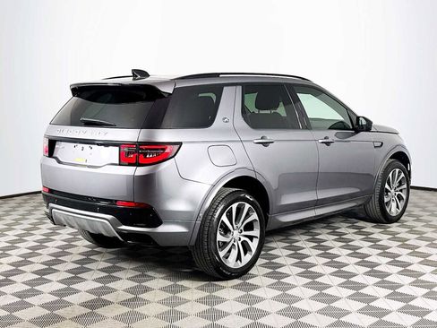Used 2025 Land Rover Discovery Sport S image 5