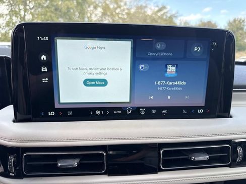 Certified 2025 Lincoln Aviator Reserve w/ Equipment Group 201A image 24