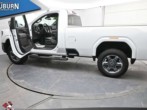 Certified 2025 GMC Sierra 2500 SLE w/ SLE Convenience Package image 35
