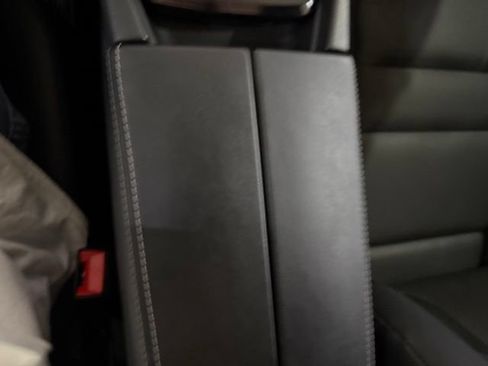 Certified 2025 Nissan Rogue SV w/ SV Premium Package FWD image 24