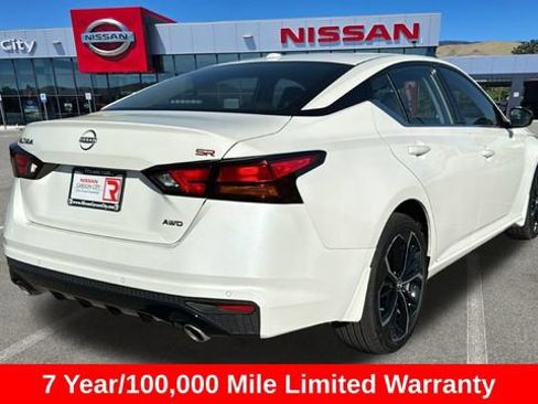 Certified 2025 Nissan Altima 2.5 SR AWD/4WD image 3