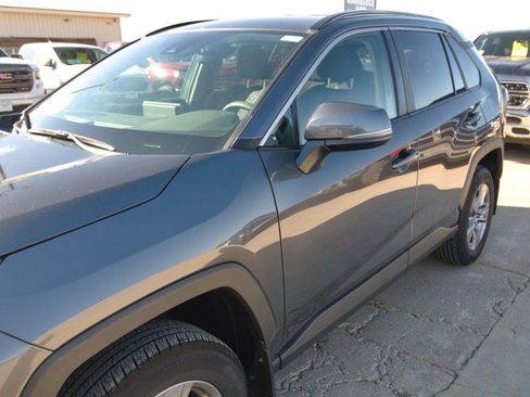 Used 2024 Toyota RAV4 XLE AWD/4WD image 7