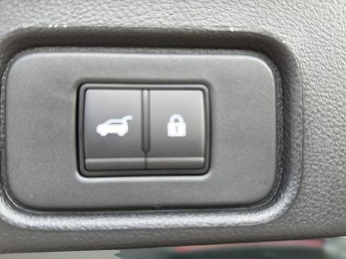 New 2026 Nissan Pathfinder SV AWD/4WD image 19