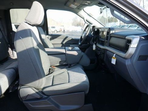 New 2026 Ford F250 XLT w/ FX4 Off-Road Package image 24