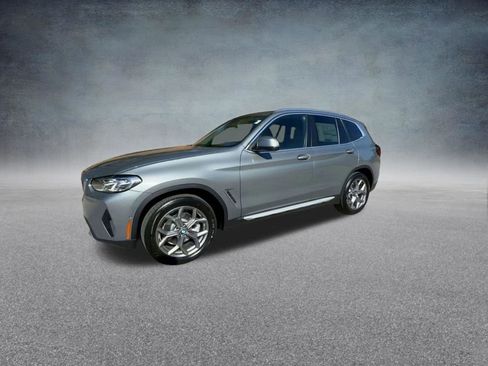 Used 2024 BMW X3 xDrive30i w/ Premium Package image 9