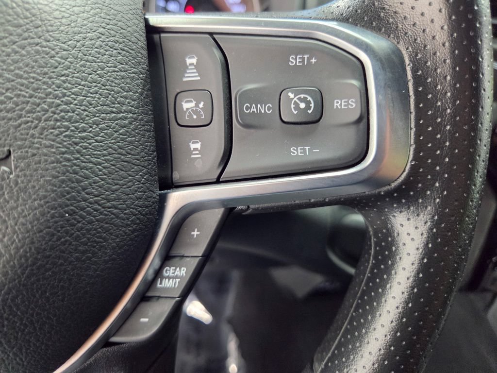 Used 2026 RAM 2500 Warlock AWD/4WD image 36