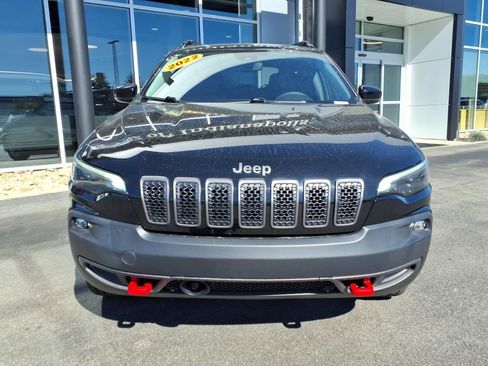 Used 2022 Jeep Cherokee Trailhawk w/ Sun, Sound & Nav Group AWD/4WD image 9