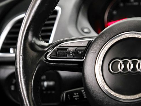 Used 2016 Audi Q3 2.0T Prestige w/ Prestige Package image 17