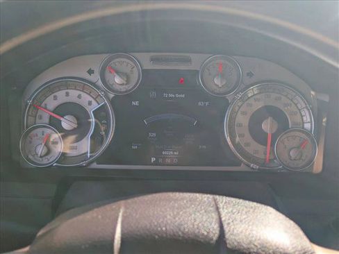 Used 2017 RAM 2500 Longhorn w/ Snow Chief Group image 11