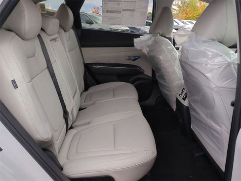 New 2026 Hyundai Tucson SEL image 27
