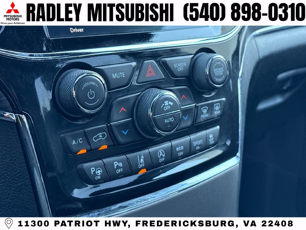 Used 2021 Jeep Grand Cherokee Limited w/ Premium Lighting Group AWD/4WD image 10