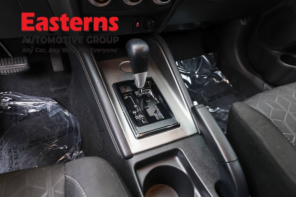 Used 2021 Mitsubishi Outlander Sport ES FWD image 13