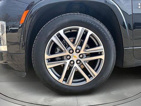 Used 2022 Chevrolet Traverse High Country image 35