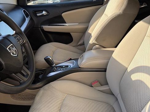 Used 2017 Dodge Journey SXT w/ Safe & Sound Group image 7