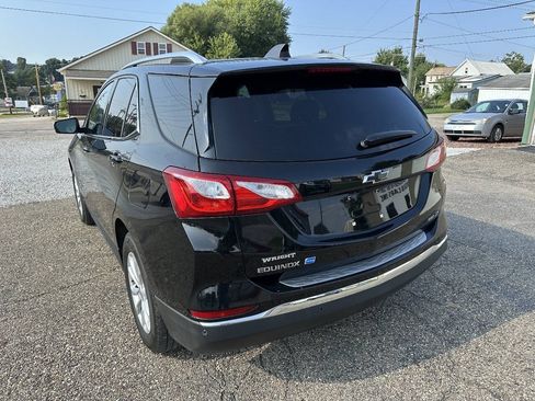 Used 2018 Chevrolet Equinox LT w/ Sun & Infotainment Package AWD/4WD image 13