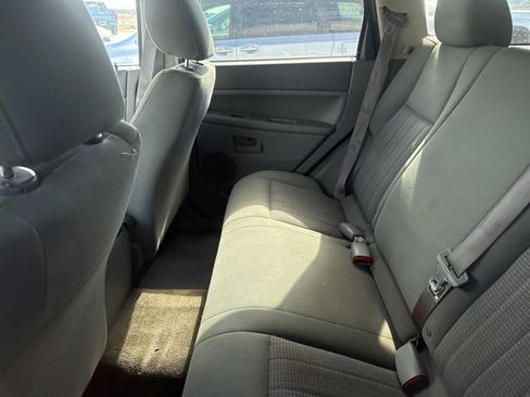 Used 2007 Jeep Grand Cherokee Laredo w/ Sun/Sound Group image 5