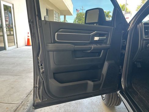 Used 2025 RAM 2500 Big Horn image 39