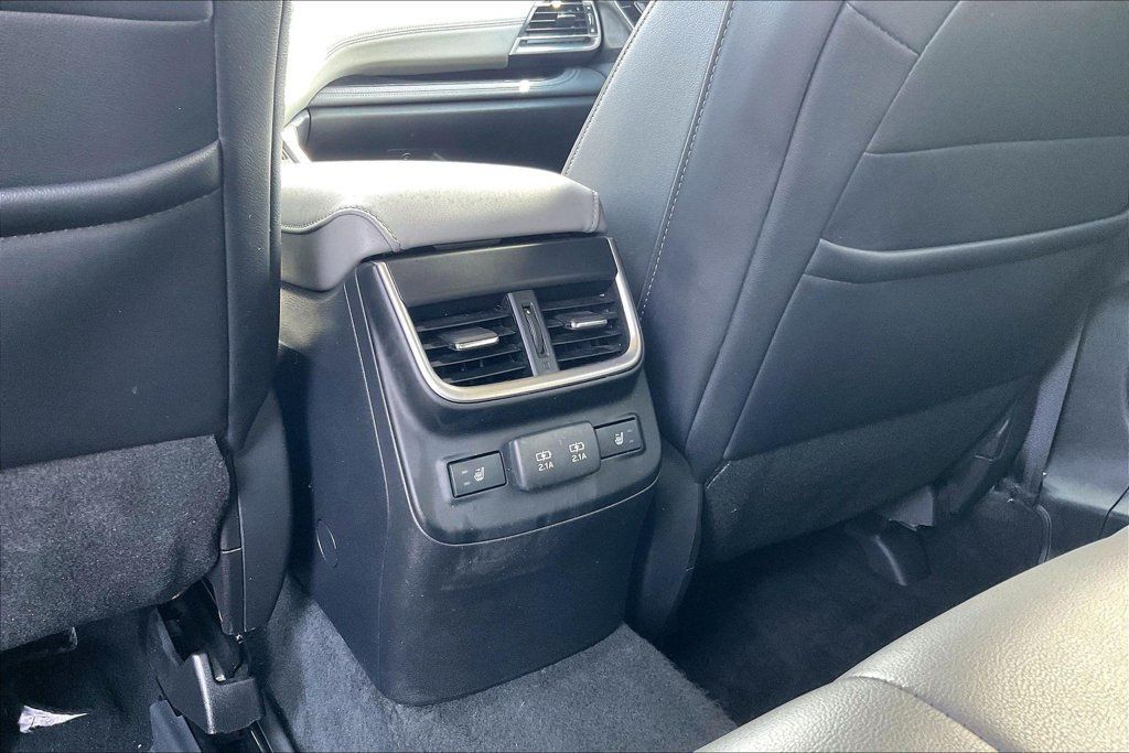 Used 2022 Subaru Outback Limited AWD/4WD image 39