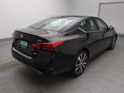 Used 2022 Nissan Altima 2.5 SR AWD/4WD image 9