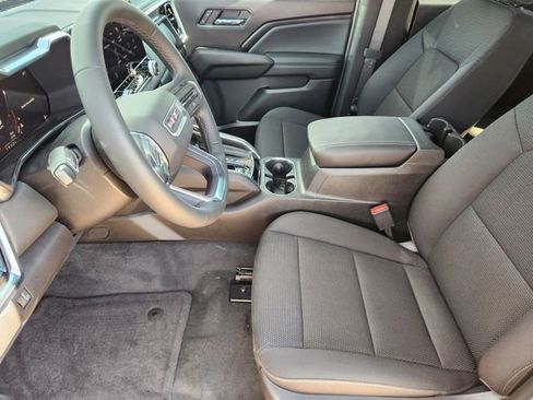 New 2026 GMC Canyon Elevation w/ Convenience Package RWD image 24