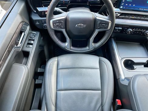 Used 2025 Chevrolet Silverado 2500 LTZ w/ Trail Boss Package image 24