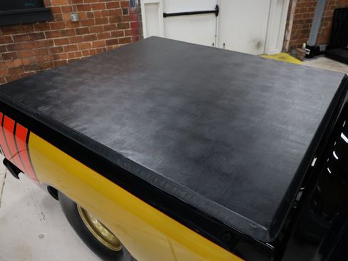 Used 1992 Dodge D/W Truck 150 image 36