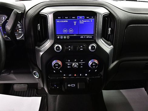 Used 2021 GMC Sierra 1500 Elevation image 25